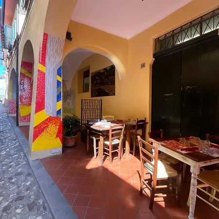 La Dolce Imola-bilocale In Centro Storico 이몰라