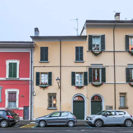 Lägenhet La Dolce Imola-bilocale In Centro Storico Imola