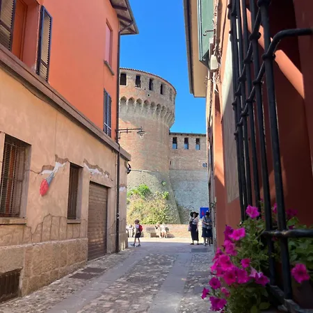 La Dolce Imola-bilocale In Centro Storico Apartmán Imola