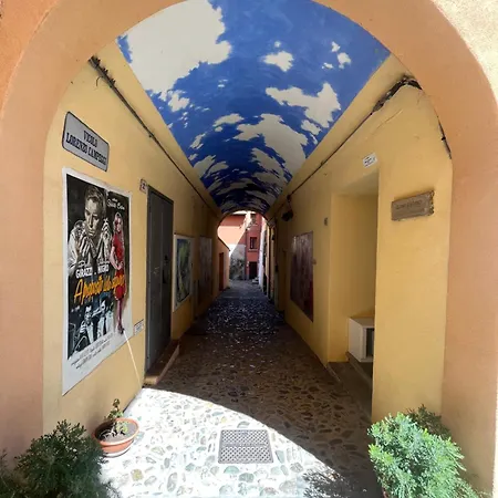 La Dolce Imola-bilocale In Centro Storico Ίμολα