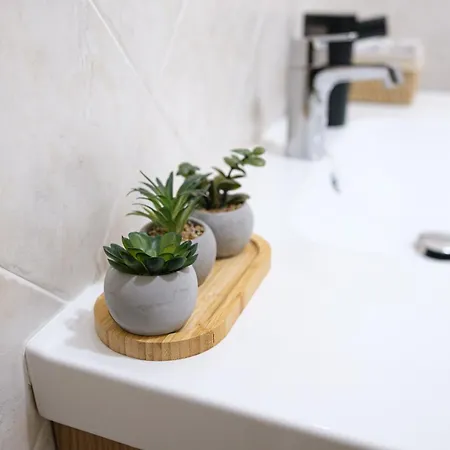 La Dolce Imola-bilocale In Centro Storico Apartamento *